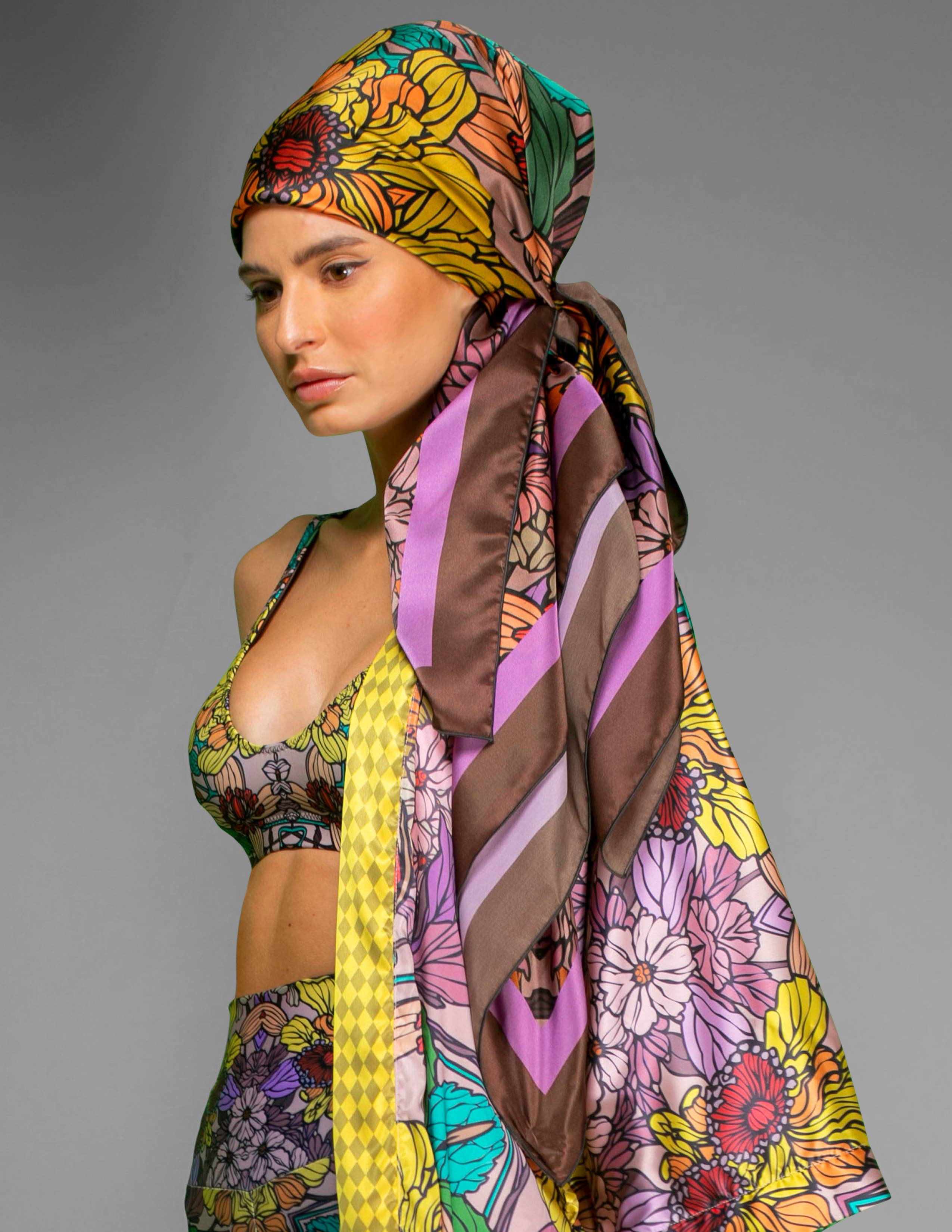 ED-013F-Golden Garden Delights silk scarf