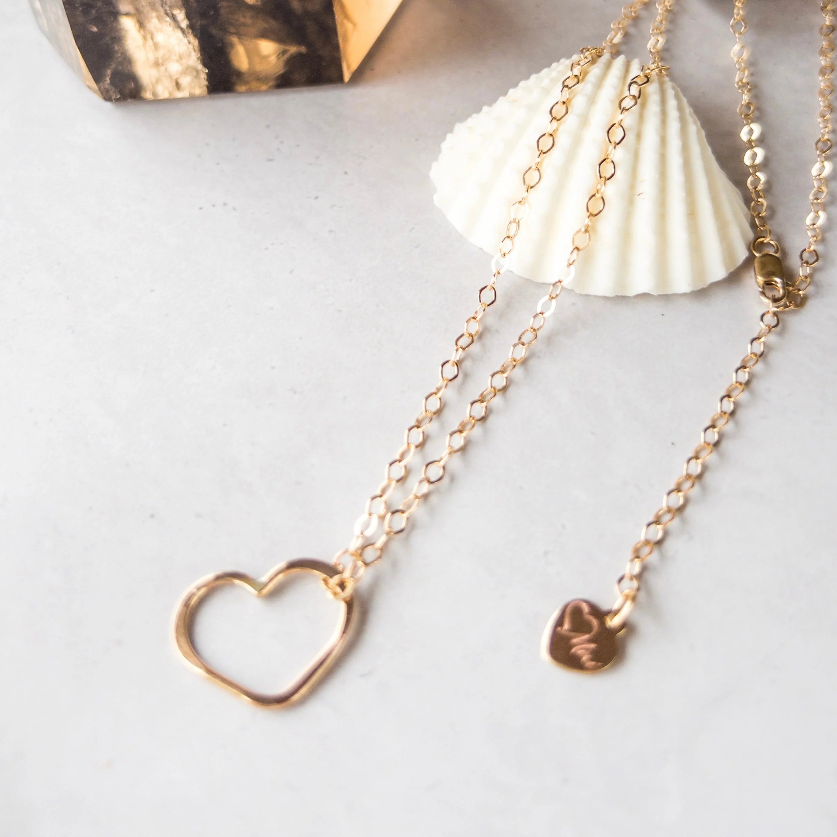 Mini love necklace