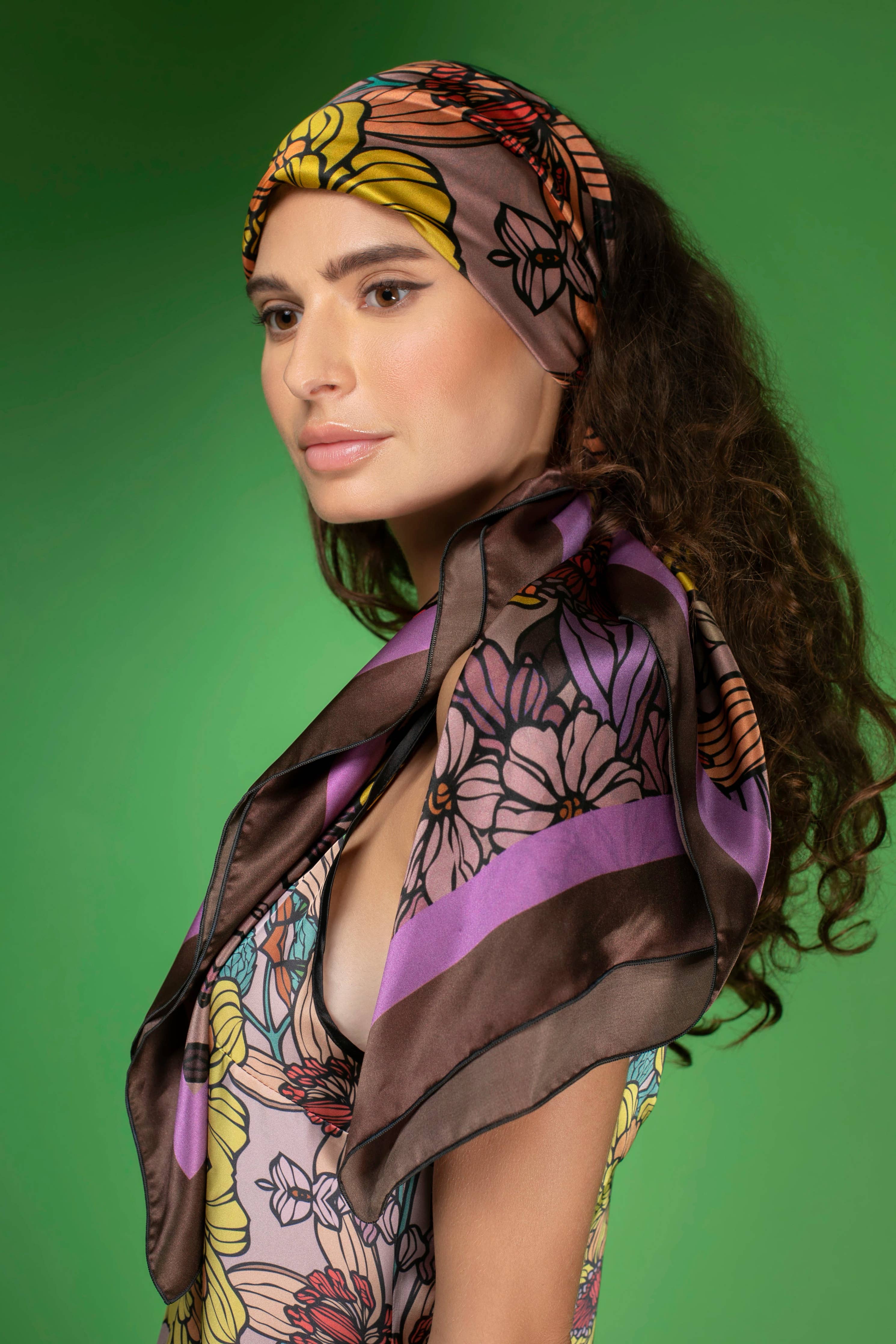 ED-013F-Golden Garden Delights silk scarf